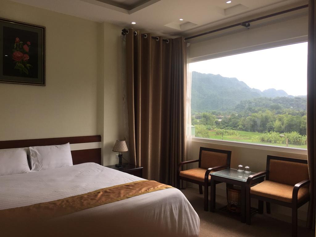 Khoa Thanh Hotel Hòa Bình 部屋 写真