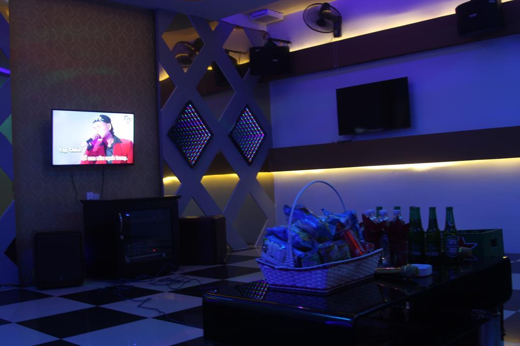 Khoa Thanh Hotel Hòa Bình エクステリア 写真