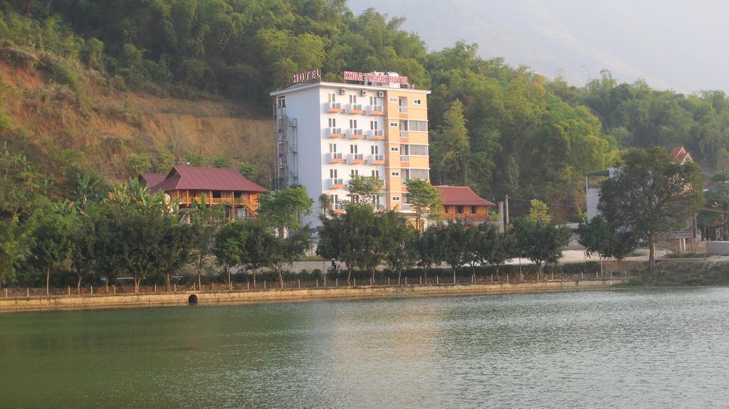 Khoa Thanh Hotel Hòa Bình エクステリア 写真