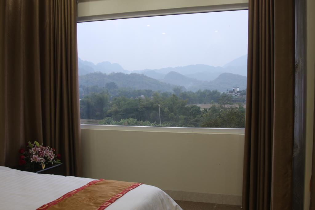Khoa Thanh Hotel Hòa Bình エクステリア 写真