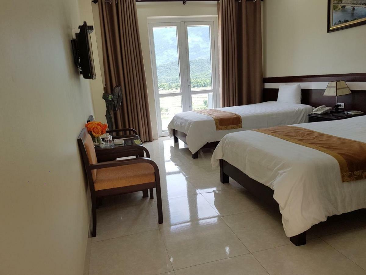 Khoa Thanh Hotel Hòa Bình エクステリア 写真