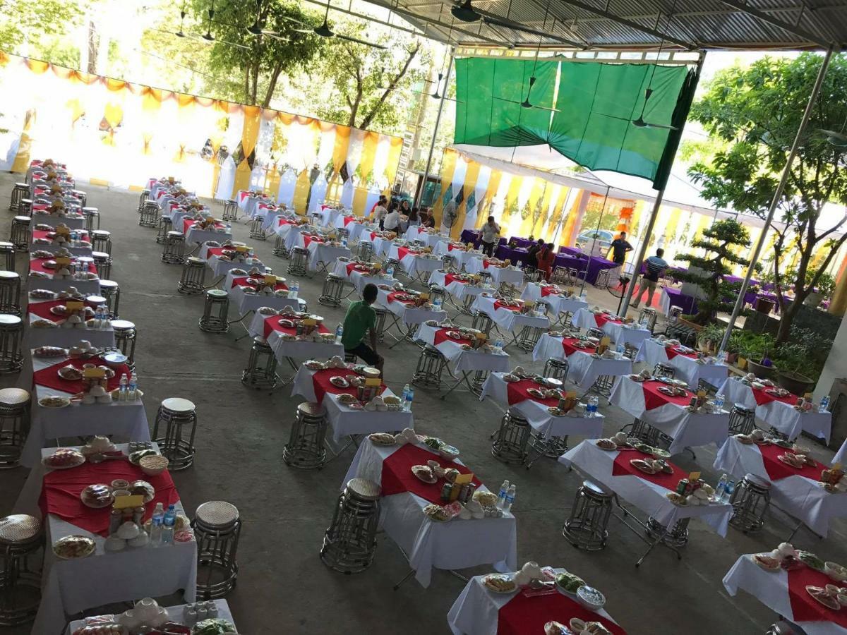 Khoa Thanh Hotel Hòa Bình エクステリア 写真